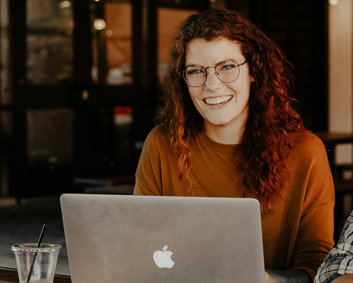 brooke-cagle-RnDGGnMEOao-unsplash 1